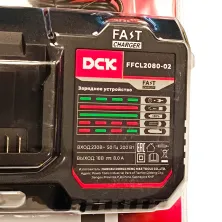 Зарядное устройство к АКБ DCK FFCL2080-02 (18В, 8.0 Ah)
